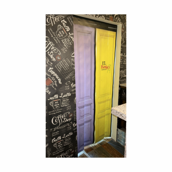 Cortinas Personalizadas en Lona PVC para Puertas de Alto Tránsito. - Imagen 3